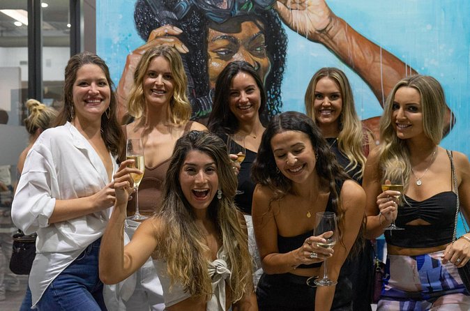 Cayman Art and Wine Tour - Finishing at Peppers for a Caribbean Treat