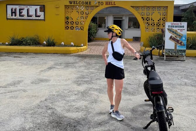 Coastal E-Bike Adventure: Full-Day Self-Guided Tour Grand Cayman - Stop 1 at Royal Watler: Welcome to Cayman Islands Photo Sprint