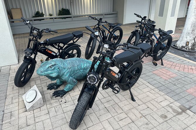 Coastal E-Bike Adventure: Full-Day Self-Guided Tour Grand Cayman - Stop 2 and 3: Fort George and Heroes Square for Photo Stops With a Purpose