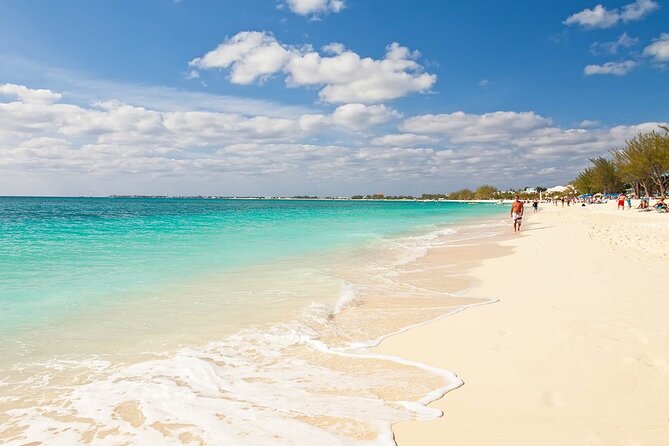 Grand Cayman Private Customized Bus Tour - A Private Coach That Lets You Build Your Own Grand Cayman Loop