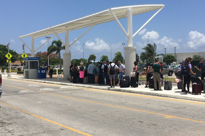 Grand Cayman Shared Airport Transfer - Return to the airport: timing, communication, and delay reality