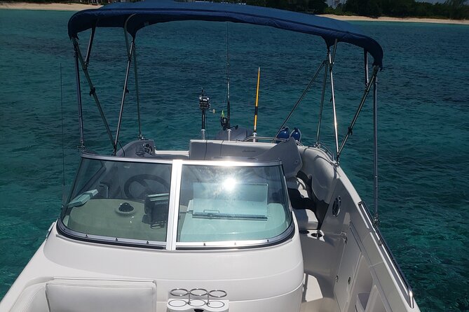 Half-Day Private Stingray City Charter in Cayman Islands - Meet at the Cayman Islands Yacht Club, then get moving