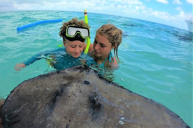 Private Charter 28ft Grady White. Stingrays, Snorkeling, Starfish - Private 28ft Grady White Charter: why it feels different from cruise crowds