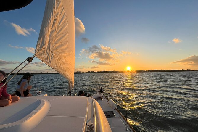 Private Luxury Catamaran Tour to Stingray City and Snorkel - Rum Point or Kaibo: Reef Time or a Beach-Bar Break