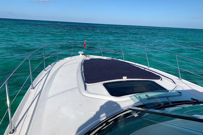 Private Luxury HalfDay w/Jetski Stingray City, Snorkeling & Starfish Beach Tour - Coral Gardens Snorkeling at 8 to 10 Feet: The Sweet Spot for Most Swimmers