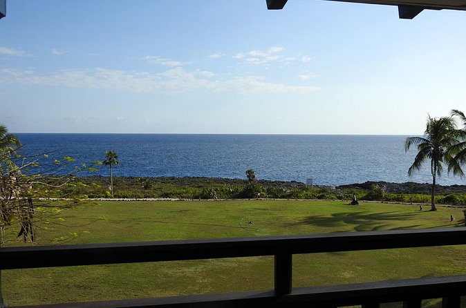 Queen Elizabeth II Botanic Park and Pedro St James Castle Tour in Grand Cayman - The People Factor: When Your Guide Makes the Day