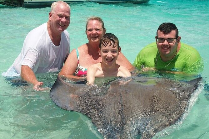 Stingrays, Starfish and Snorkeling Tour - Starfish Point: a wildlife stop that feels playful, not complicated