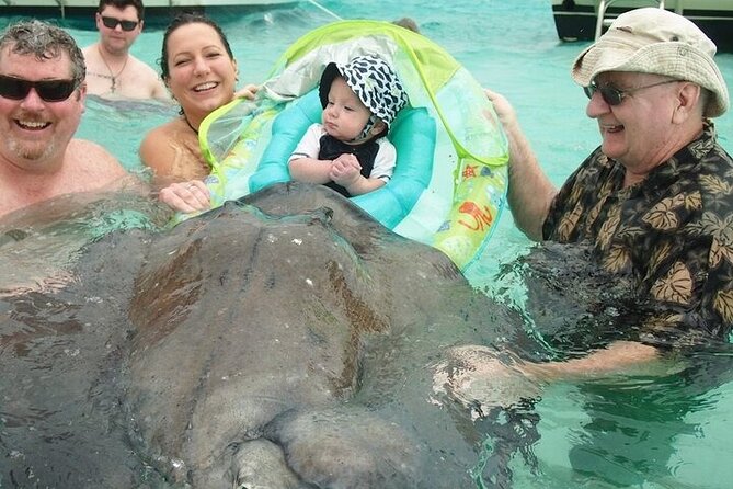 Stingrays, Starfish and Snorkeling Tour - Getting there smoothly: pickup, cruise changes, and meeting points